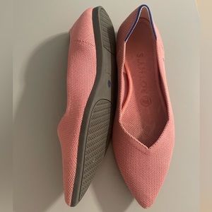 7.5 Rothy’s Rosebud Points